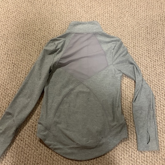 Grey lulu lemon zip up jacket - Picture 2 of 2